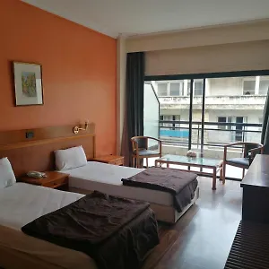 Hotel Charles, Beirut